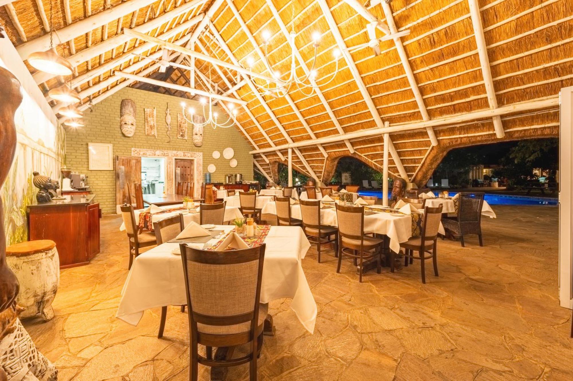 Bayete Guest Lodge Victoria Falls Exteriér fotografie
